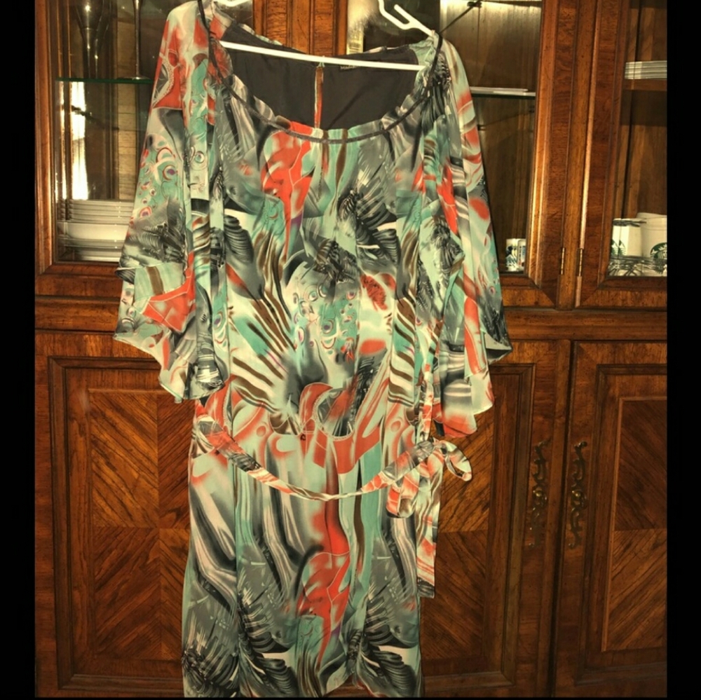 Gorgeous Abstract Print Belted Dress Sz.3x (22-24)